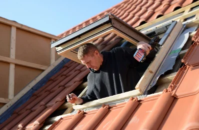 Pose de fenêtres de toit Velux à Monteton